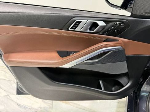 Used 2021 BMW X6 M50i w/ Executive Package image 12