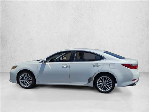 Used 2013 Lexus ES 350 w/ Luxury Pkg FWD image 8