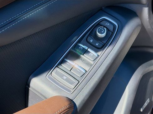 Certified 2025 Subaru Ascent Touring image 24