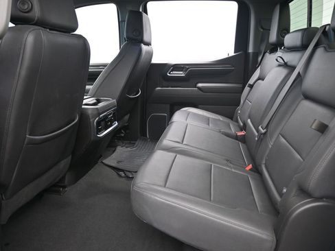 Used 2023 Chevrolet Silverado 1500 LTZ w/ LTZ Premium Package image 37