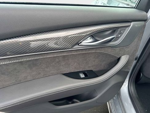 New 2026 Cadillac CT5 V w/ Technology Package image 9