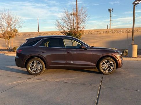 Used 2023 Genesis GV70 2.5T Select w/ Select Package image 4