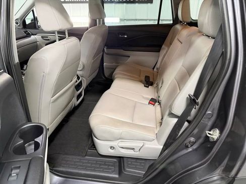Used 2019 Honda Pilot EX-L image 11