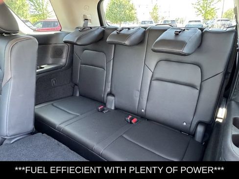 Used 2024 Nissan Pathfinder Platinum w/ Cargo Package AWD/4WD image 15