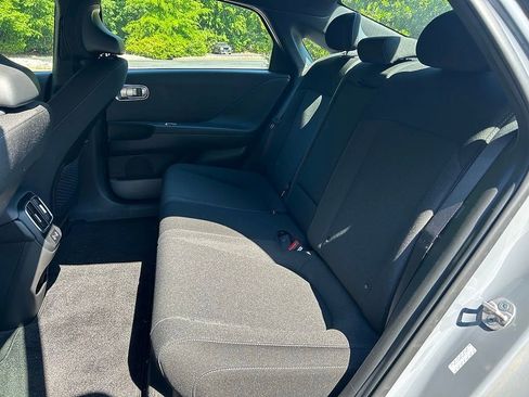 Used 2024 Hyundai Ioniq 6 SE RWD image 15