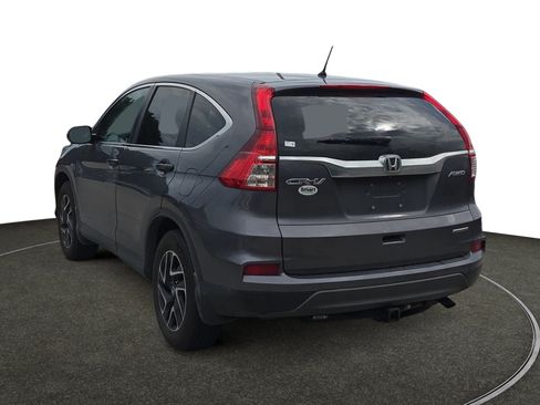 Used 2016 Honda CR-V SE image 3