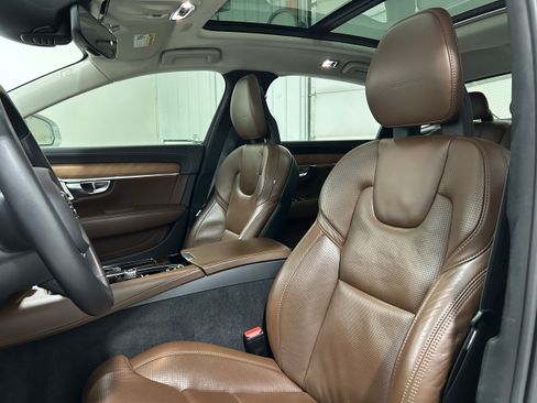 Used 2018 Volvo S90 T8 Inscription w/ Luxury Package AWD/4WD image 25