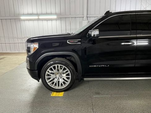 Used 2019 GMC Sierra 1500 Denali w/ Denali Ultimate Package AWD/4WD image 15