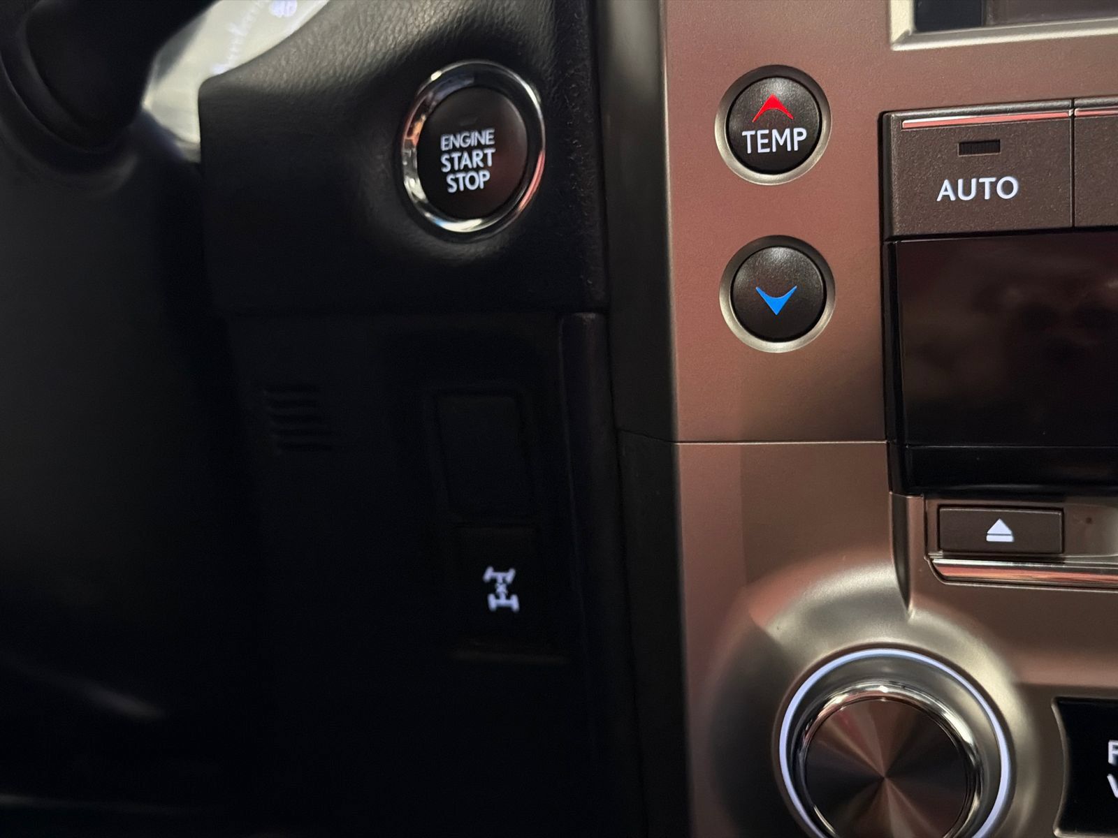 Used 2019 Lexus GX 460 AWD/4WD image 28