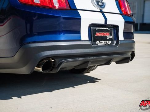 Used 2010 Ford Mustang Shelby GT500 RWD image 34
