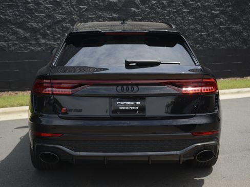Used 2023 Audi RS Q8 AWD/4WD image 6