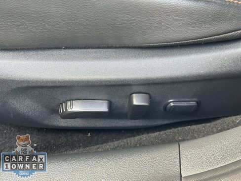 Used 2023 Nissan Sentra SR w/ SR Premium Package FWD image 21