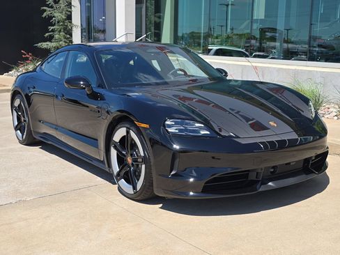 New 2026 Porsche Taycan AWD/4WD image 9