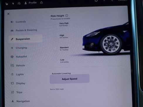 Used 2017 Tesla Model S 90D image 21