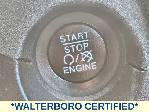 Used 2019 Jeep Compass Trailhawk AWD/4WD image 24