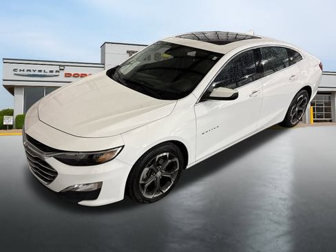 Used 2024 Chevrolet Malibu LT image 9