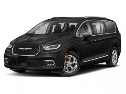 Used 2023 Chrysler Pacifica Touring-L