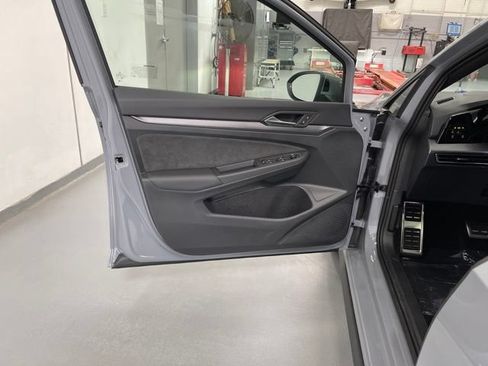 New 2026 Volkswagen GTI SE FWD image 27