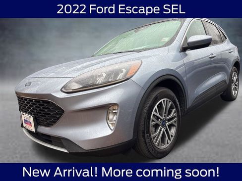 Used 2022 Ford Escape SEL image 2