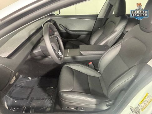 Used 2024 Tesla Model 3 Standard Range RWD image 11