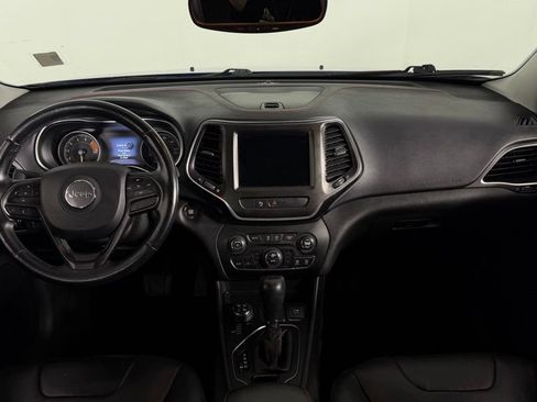 Used 2019 Jeep Cherokee Trailhawk AWD/4WD image 37