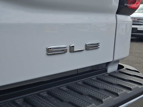 Certified 2023 GMC Sierra 1500 SLE image 31