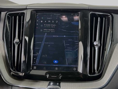 Certified 2025 Volvo XC60 T8 Plus w/ Protection Package Premier image 14