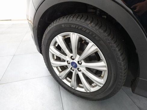 Used 2018 Ford Escape Titanium image 29