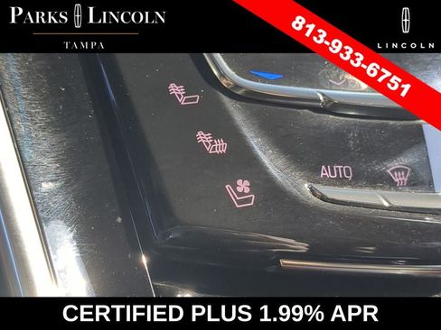 Used 2018 Cadillac Escalade Luxury AWD/4WD image 25