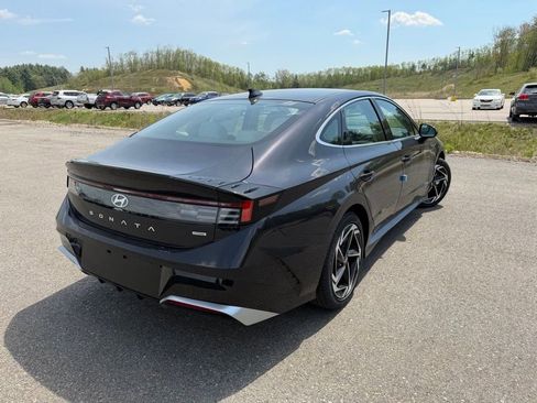 New 2026 Hyundai Sonata SEL AWD/4WD image 4