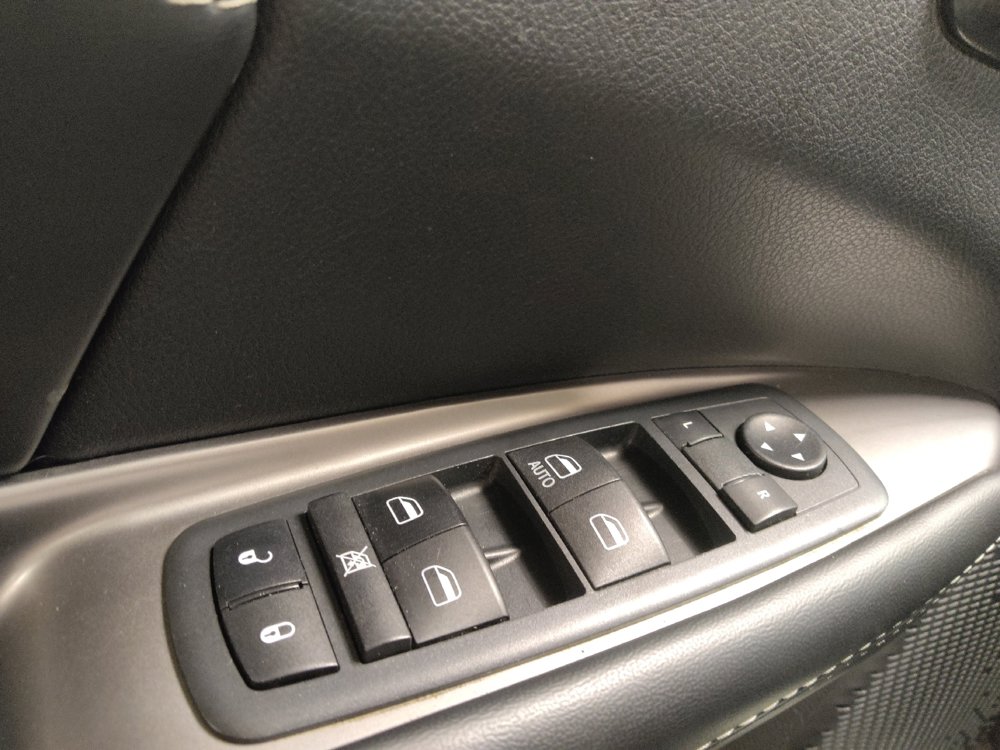 Used 2020 Dodge Journey Crossroad FWD image 27