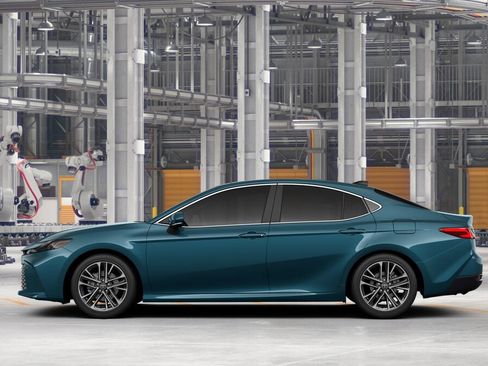 New 2026 Toyota Camry XLE AWD/4WD image 4