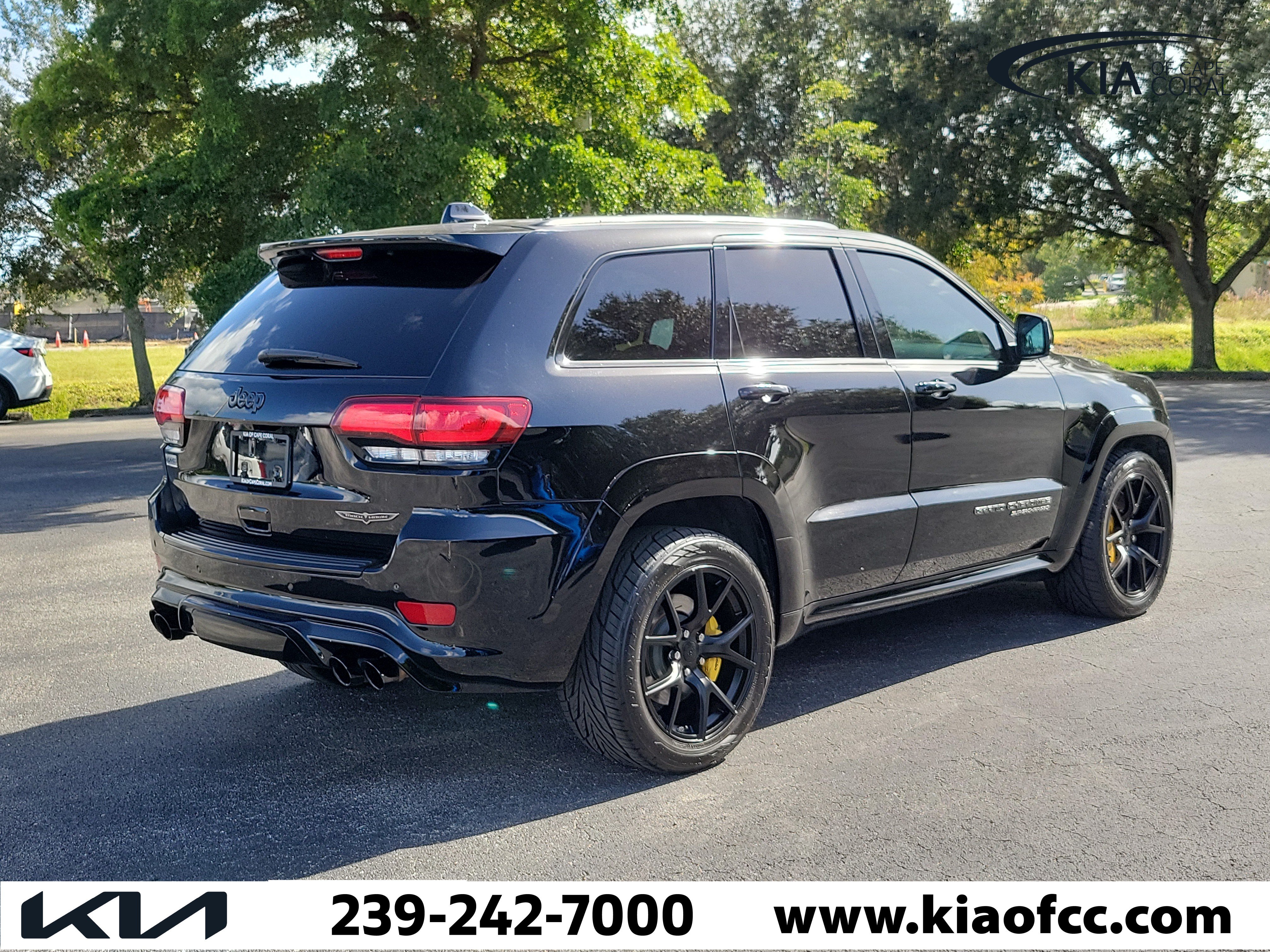 Used 2021 Jeep Grand Cherokee Trackhawk AWD/4WD image 6