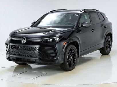 New 2025 Volkswagen Tiguan SE R-Line
