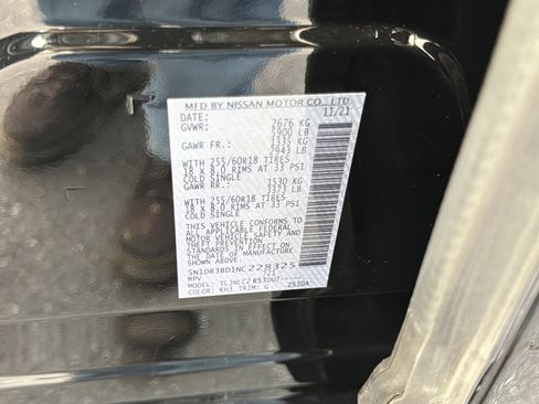 Used 2022 Nissan Pathfinder SV w/ SV Premium Package image 32