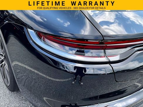 Used 2021 Porsche Panamera image 33