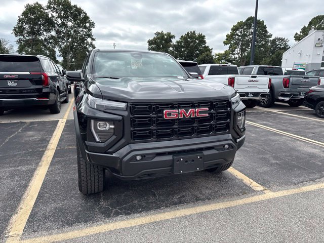 Used 2025 GMC Canyon Elevation w/ Convenience Package AWD/4WD image 5