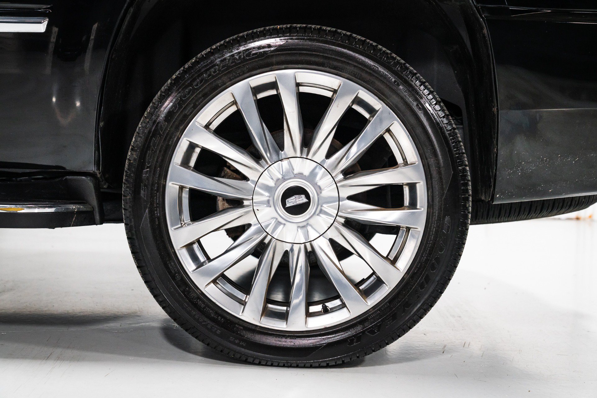 Used 2007 Cadillac Escalade AWD image 10