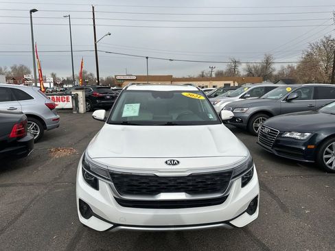 Used 2021 Kia Seltos EX image 13