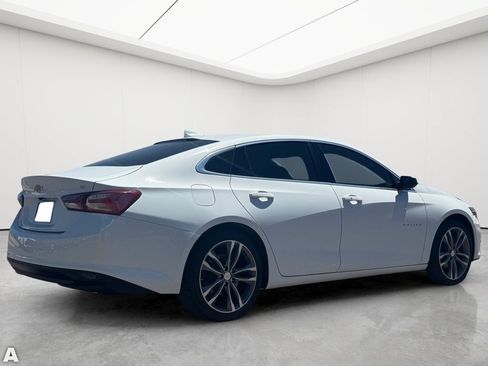 Used 2022 Chevrolet Malibu LT FWD image 6