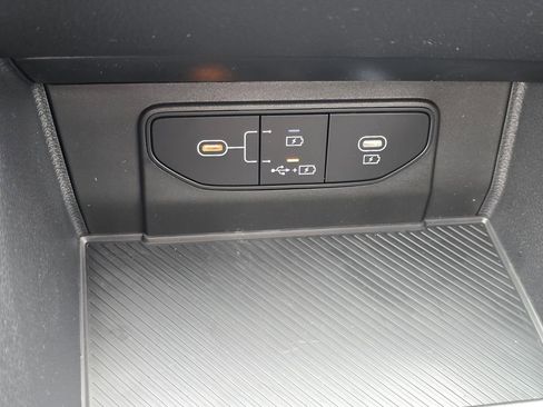 New 2026 Kia Sportage LX image 16