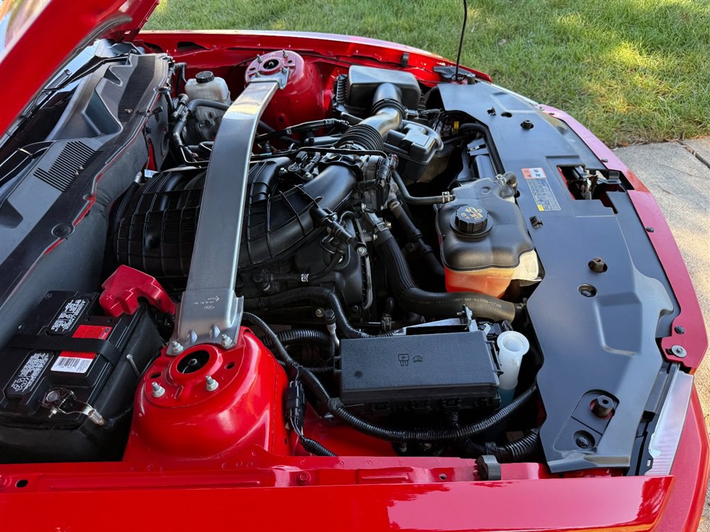 Used 2012 Ford Mustang Premium RWD image 71