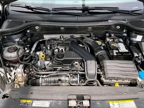 Used 2022 Volkswagen Taos SE FWD image 32