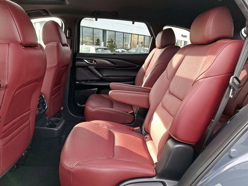 Certified 2023 MAZDA CX-9 Carbon Edition image 11