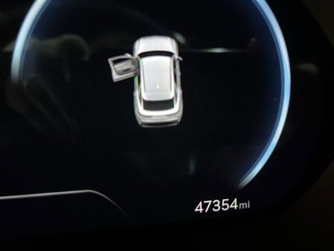 Used 2023 Genesis GV70 3.5T Sport w/ Sport Prestige Package image 30