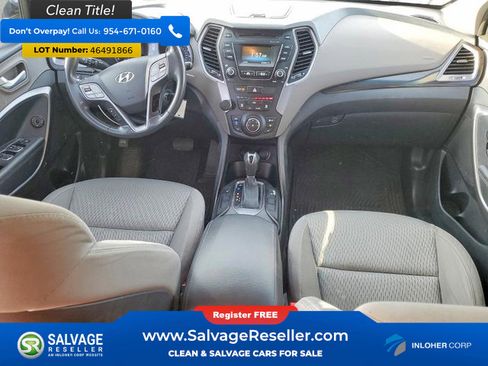 Used 2014 Hyundai Santa Fe GLS image 11