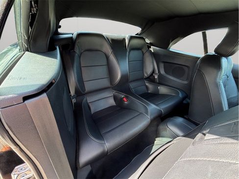 Used 2021 Ford Mustang GT Premium RWD image 36
