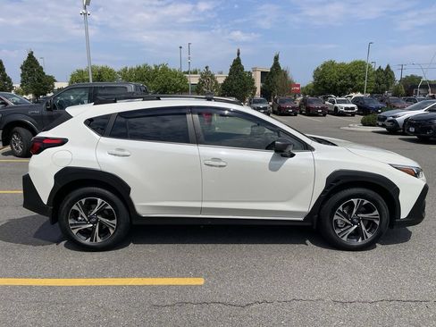Used 2024 Subaru Crosstrek 2.0i Premium AWD/4WD image 11