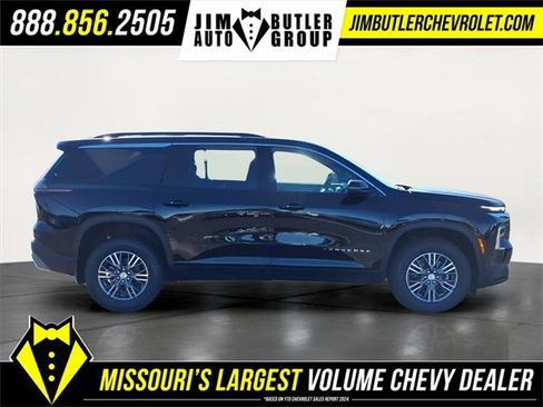 New 2026 Chevrolet Traverse LT w/ LPO, Floor Liner Package image 5