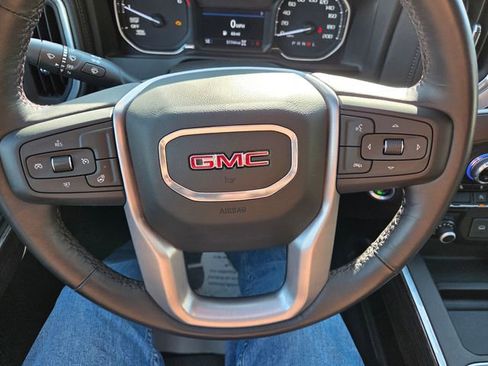Used 2022 GMC Sierra 1500 Elevation w/ X31 Off-Road Package image 24